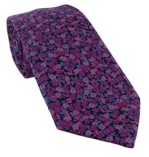 Pink Blurred Floral Tie & Pocket Square Set